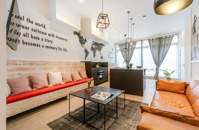 Huswell - Colorful apartment in the center of Ypres