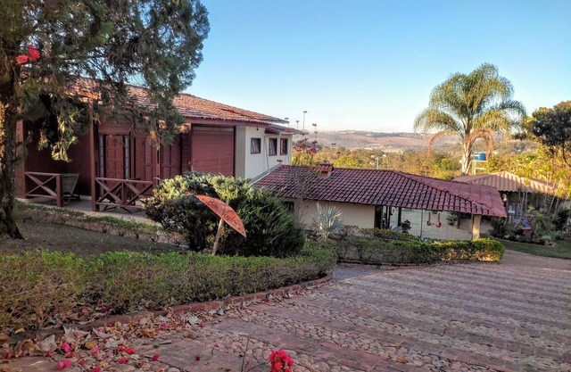 HERMOSO SITIO EN CONDOMINIO CERRADO, ASFALTO A LA PUERTA, PORTERO 24h, PISCINA