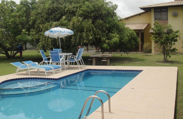 Alquilo bellísima casa de playa con piscina, hidro, barbacoa y jardín.