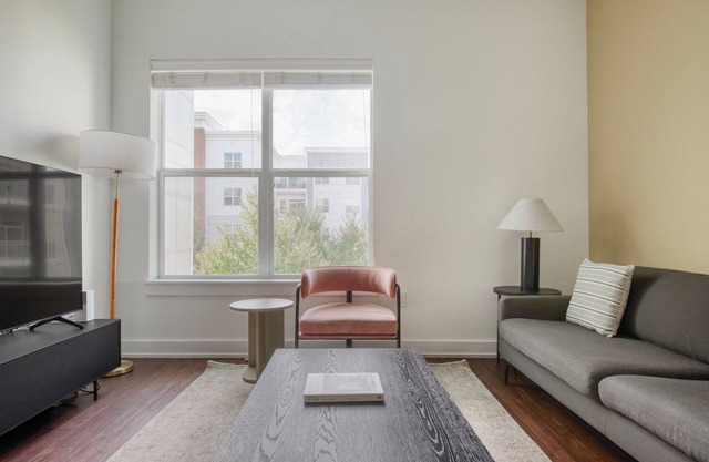 Ideal Alewife 2BR w/ Gym & W/D, nr Shopping & T, by Blueground