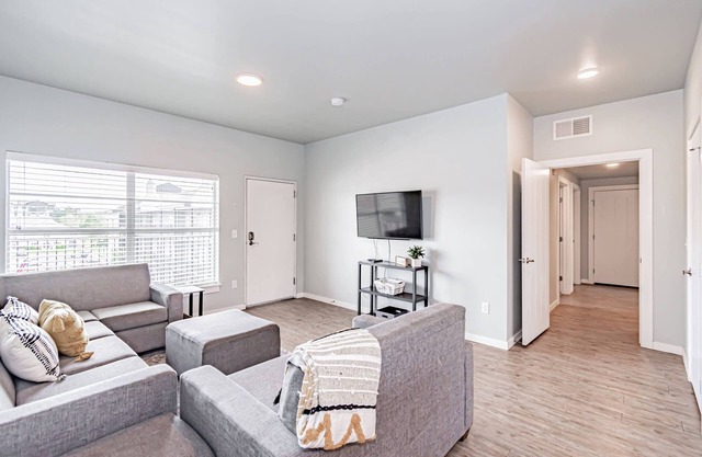 Ideal family stay w/kitchen 80 mins to Yellowstone