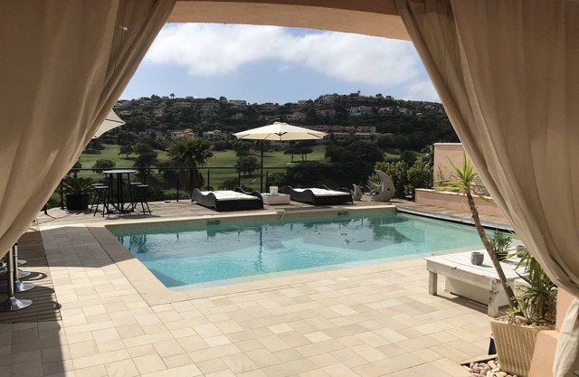 Magnífico apartamento en lujosa villa privada