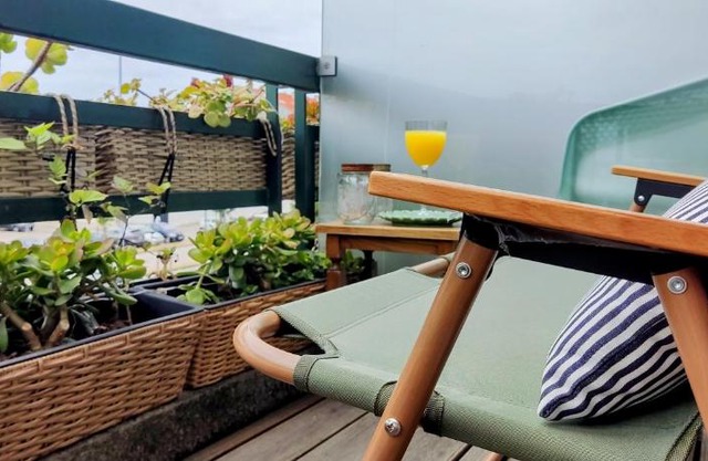 IH Apartments & Studios