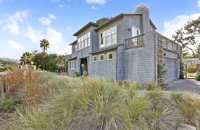 Techos altos y excelentes vistas del monte Tam