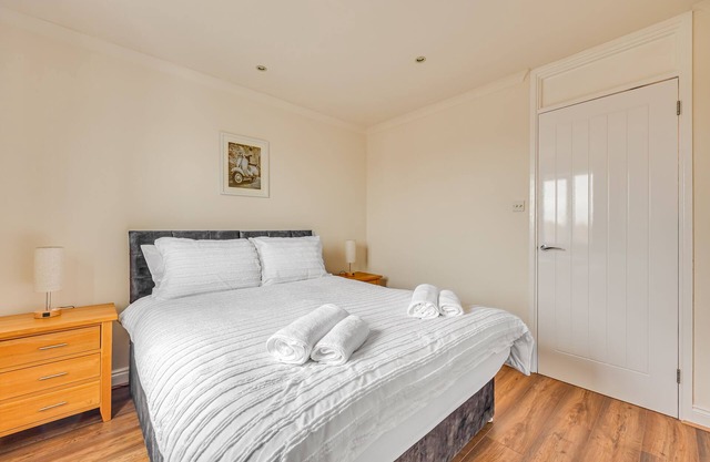 House No. 22-Moderno-Casa-Baño privado-Vista al Jardín