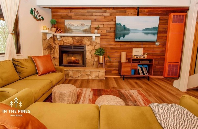 In the Pines | Luxury Forrest Cabin *Pet Friendly