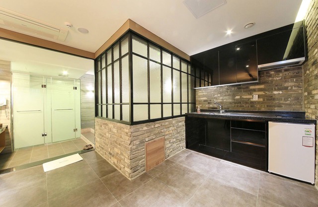 Incheon Asiad Banwol Hotel