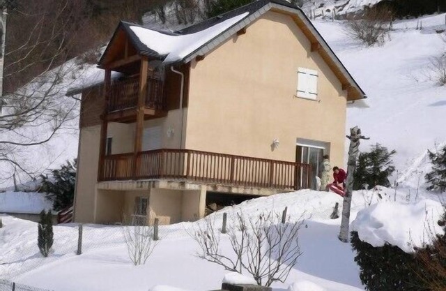 chalet independiente cauterets, 10 personas con transporte gratuito a los teleféricos