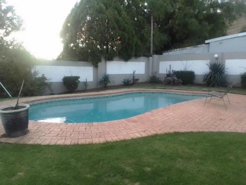 Inkwenkwezi Bed and Breakfast