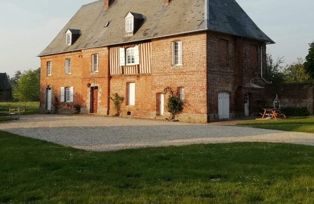 Casa rural Gonneville-sur-Scie, 7 dormitorios, 15 personas