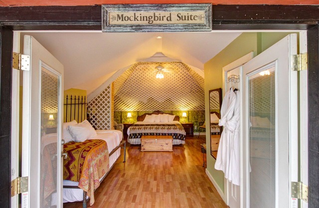 Inn on the Riverwalk