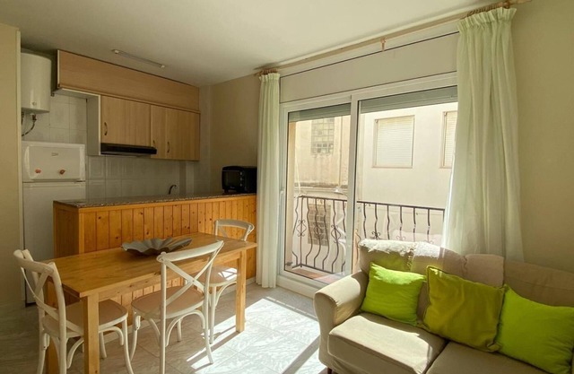 INNOUTHOME APARTAMENTO CON WIFI Y AIRE ACONDICIONADO BALMES I