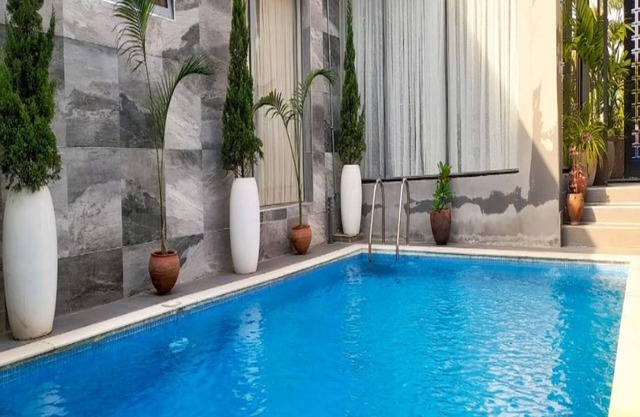 Iris Hotel Maitama