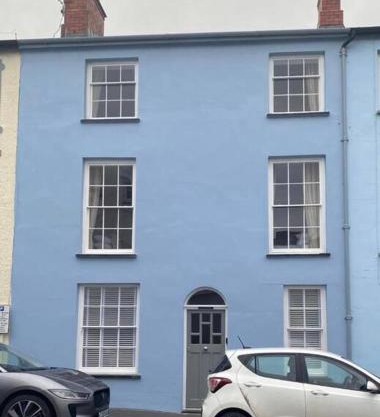 Isfryn, holiday home in Aberdyfi