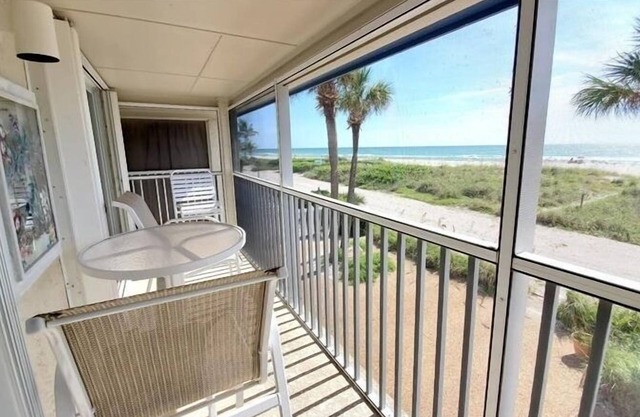 Island Beach Club 24 - Piso 2 dormitorios / 1 baño Golfo frente, ocupación máxima de 4 personas.