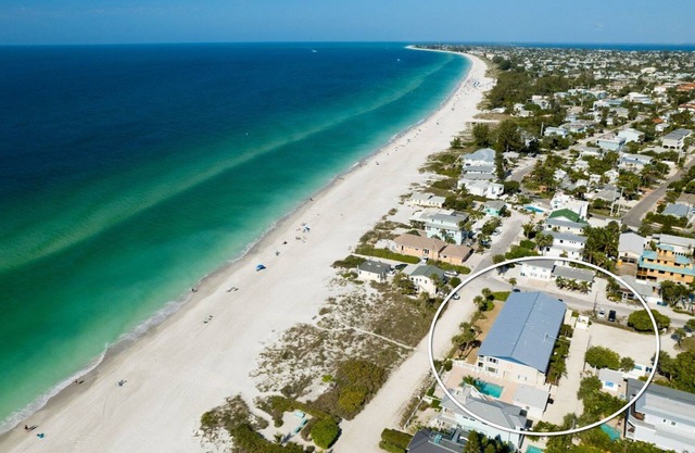 Island Beach Club 22 - Condominio frente al golfo de 2 habitaciones / 1 baño, capacidad máxima de 4 personas.