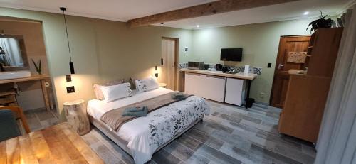 Island Flip Flop Holidays