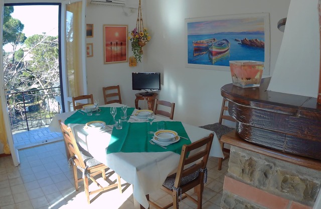 Confortable apartamento con jardín a 1 km del mar.