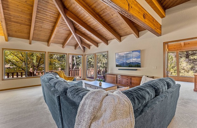 Flag fall colors R here | Enjoy Local Discounts