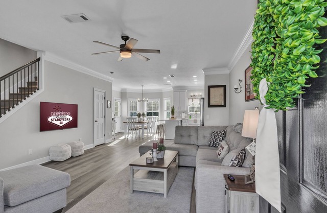 Jack’s Junction On The Water- Hail State! 4 Bedrooms/ Sleeps 12