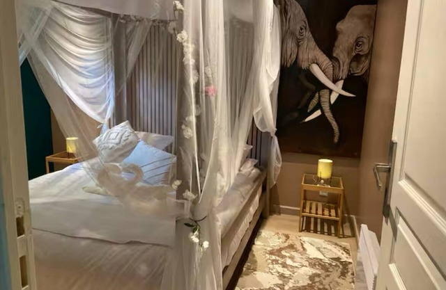 Jacuzzi, Air conditioning and Terrace