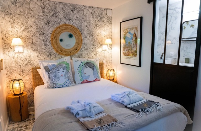 Apartamento-Exclusivo-Baño tipo “wet room”-Vista al campo-Meublé Tourisme 3*