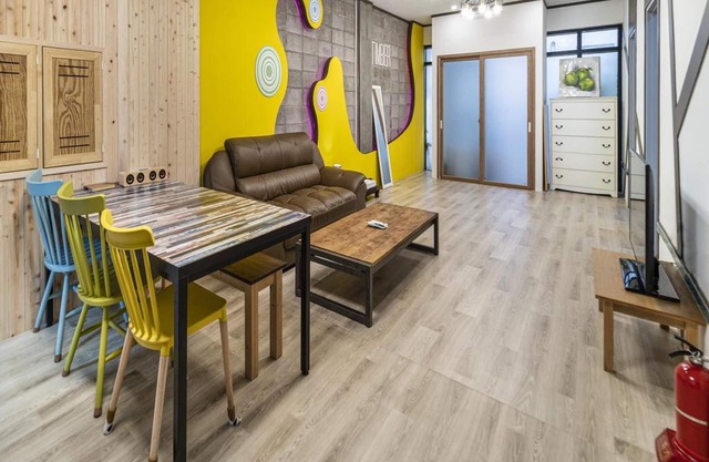 Jeju Timberhouse Pension