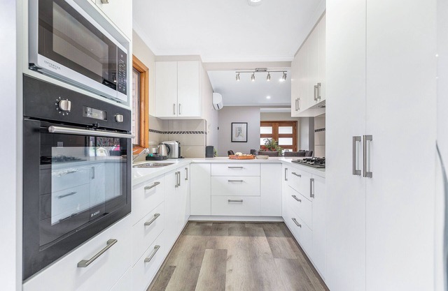 Jensen House - Blends the best of retro style with a full modern update