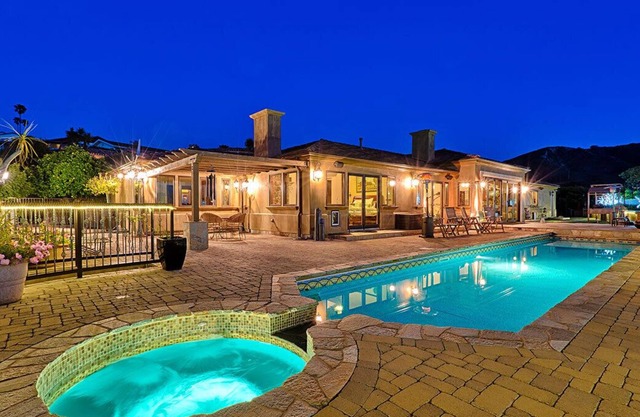 La Jolla de vacaciones de lujo Inicio Historia ��nica Con Vista al Mar, piscina y jacuzzi