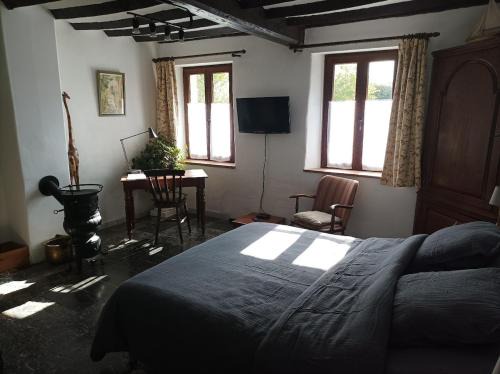 Joli appartement avec jardin et carrière