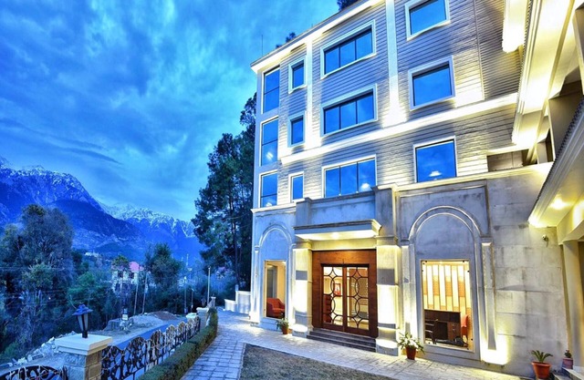 juSTa Palampur Resort & Convention Centre