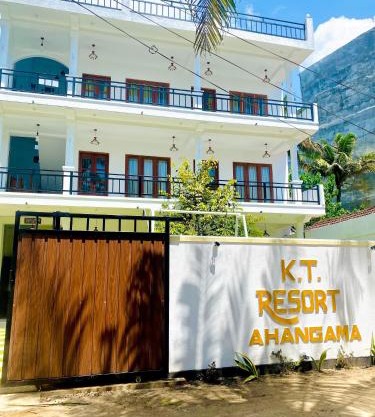 K T Resort - Ahangama