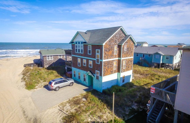 K1054 La BU. Vista al mar, 60 pies a la playa, mesa de billar, jacuzzi, mascotas OK!