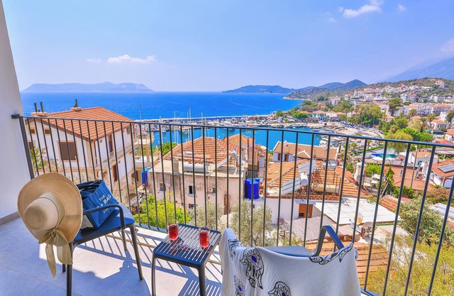 KAŞ ATHENA HOTEL