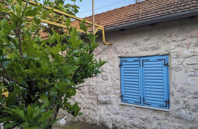 Kamena kuca za odmor