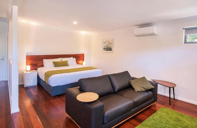 Karri Tree Studio Apartment