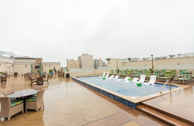 Kasa Charming 2 BD Gym Access St Louis