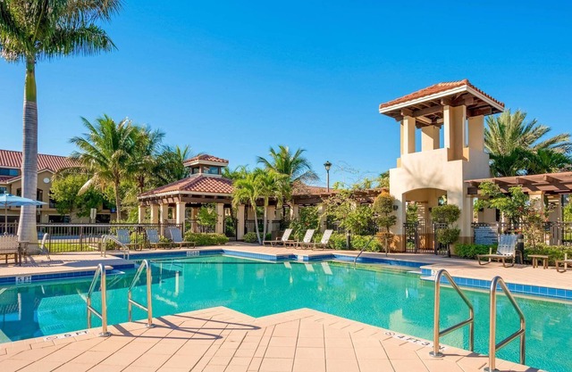 Kasa | Have Some Fun in the Sun | Delray Beach