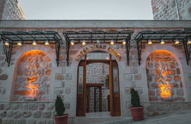 Kasr-i Divan Hotel