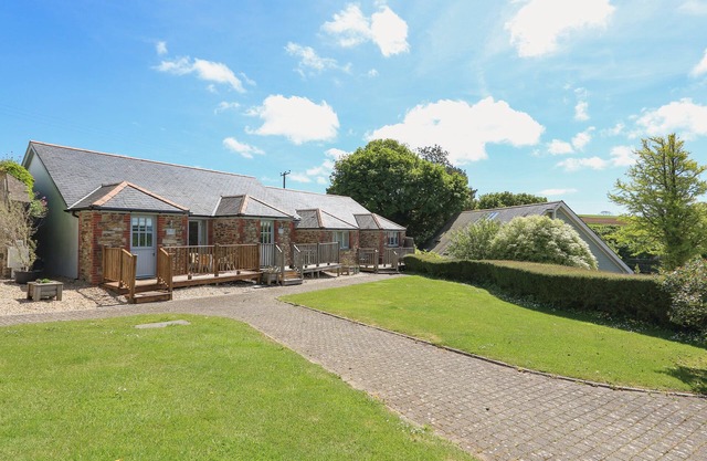 Keepers Lodge, Hillfield Village, DARTMOUTH