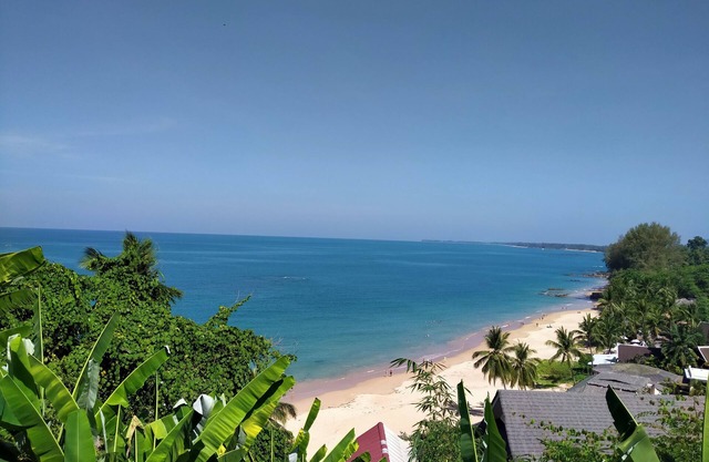 Khaolak C-nior Bungalows