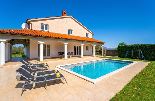 Kikaana by Interhome