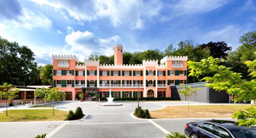 Kim Schlosshotel im Park