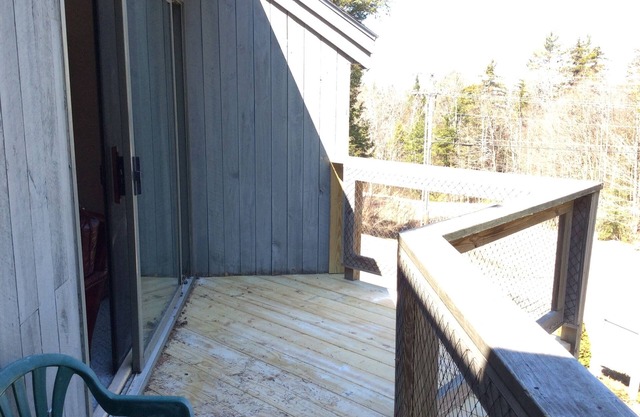 Kingdom Trails / Burke Mountain 3 BR Condo Hermoso entorno tranquilo Ski In Ski Out