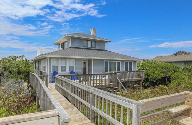 Kohler Cottage - 4 BR Oceanfront Cottage in Southern Shores w/Elevator