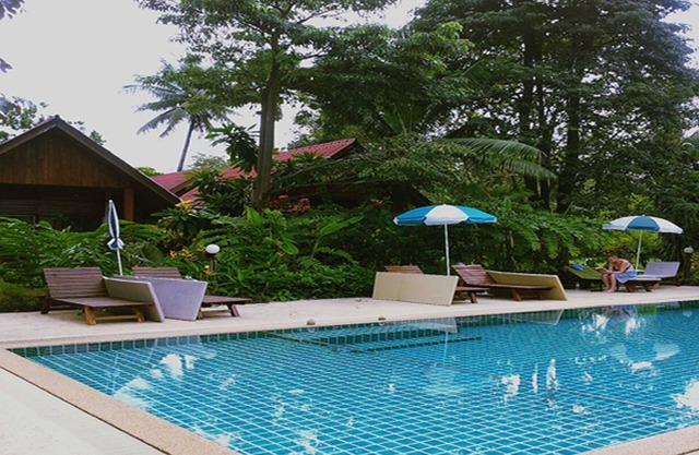 Krathom KhaoLak Resort