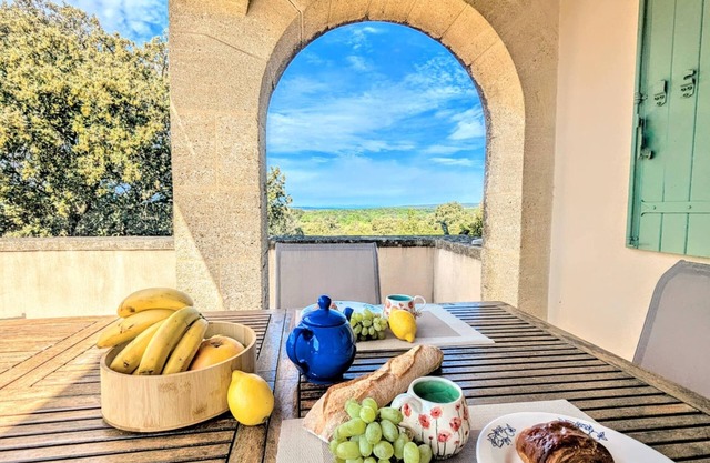 L'Archi - Calm & charm at the Pont du Gard