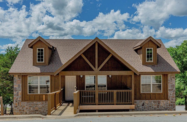 L092, 2-Bedroom Near Lake "Great Catch Cabin