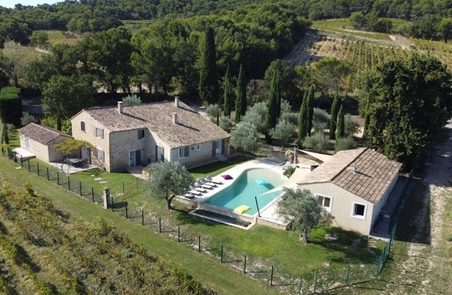 LA Bastide D'iris Superbe Bastide en Pierre Située à 6 km de Vaison la Romaine