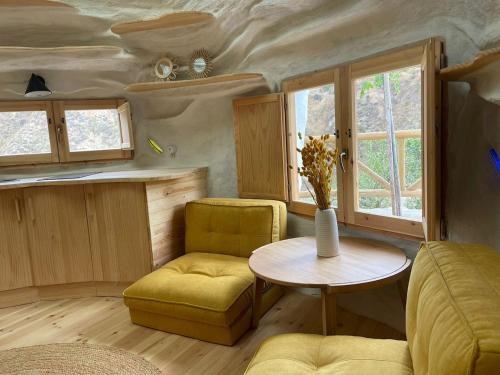 La Calma y La Casita de la Tierra